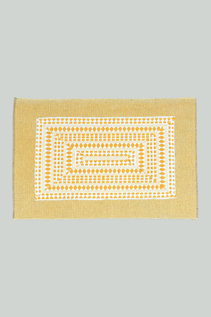 Handwoven Table Mats Set Of 6 Pcs - White & Yellow | Ozel Handwoven Table Mats Set Of 6 Pcs - White & Yellow