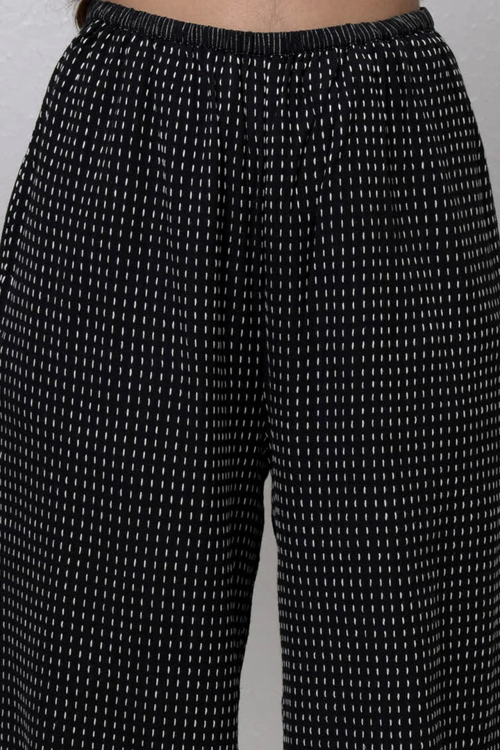 Black & White Handwoven Cotton Jogger Trousers | Kamari Handwoven Trousers - Black & White