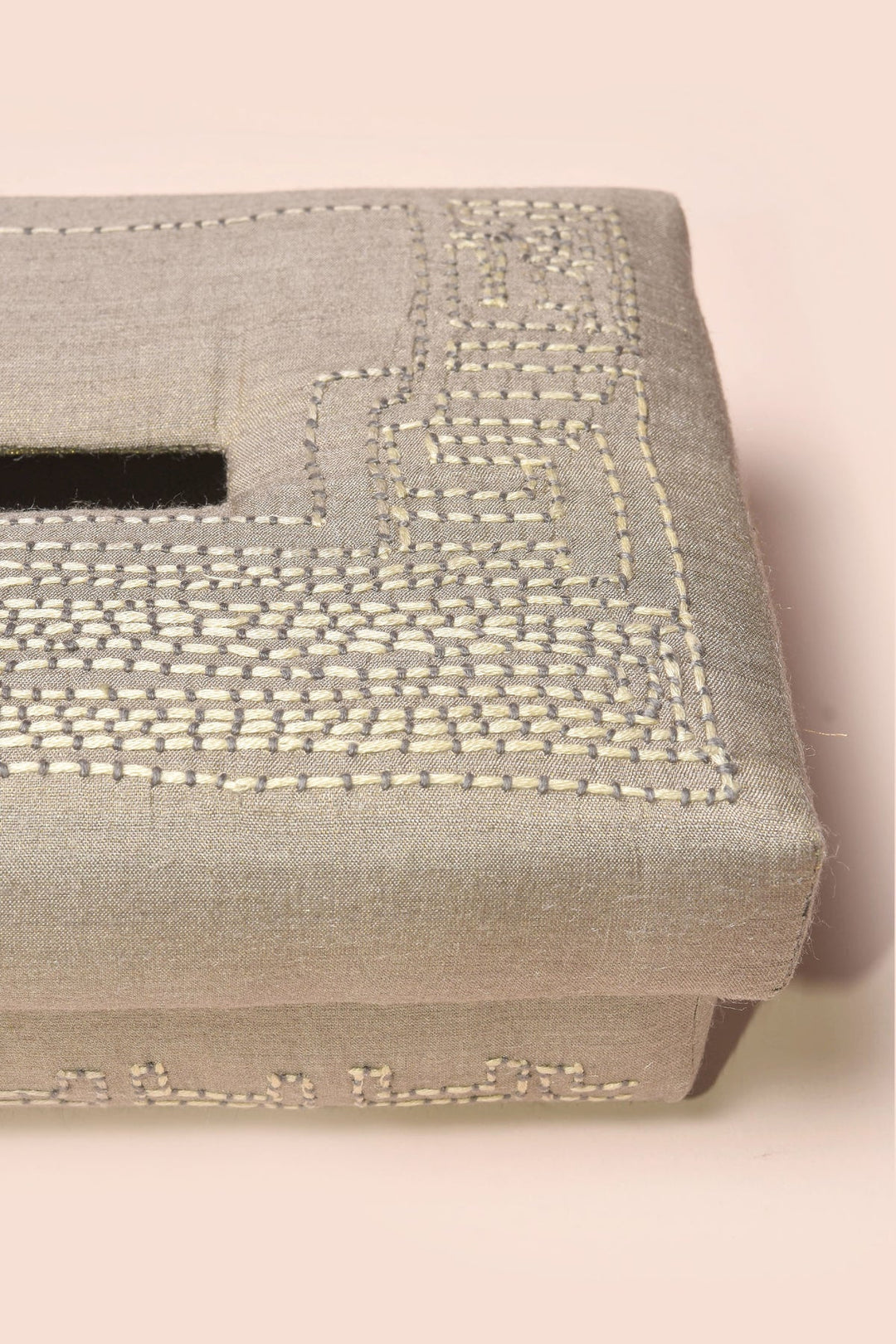 Handwoven Silk Tissue Box | Celyse Handwoven Tissue Box - Gray
