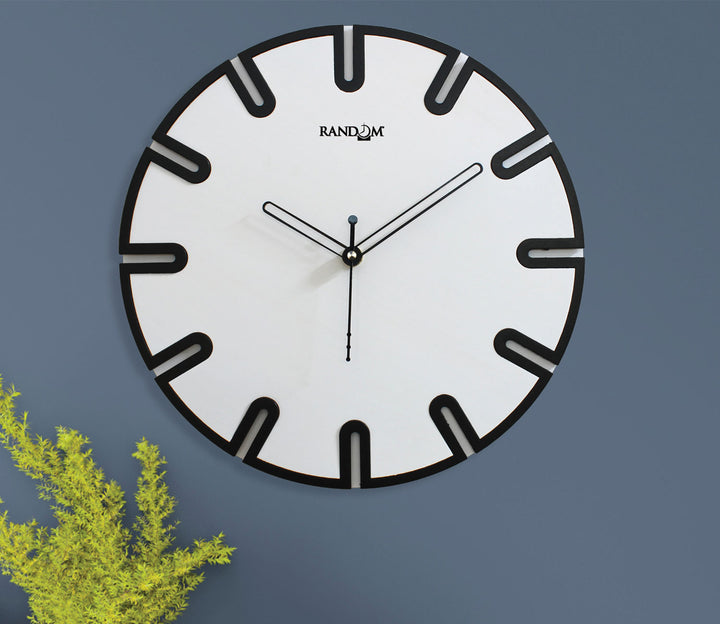 Modern Brown Design Round Wooden Wall Clock