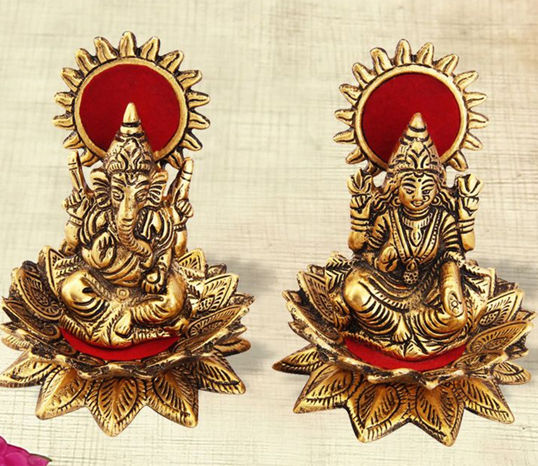 Captivating Gold-Plated Lakshmi and Ganesha on Lotus