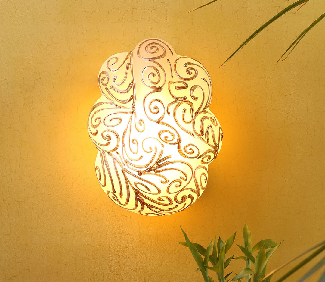 Captivating Wall-Mounted Lamp in Golden Hue