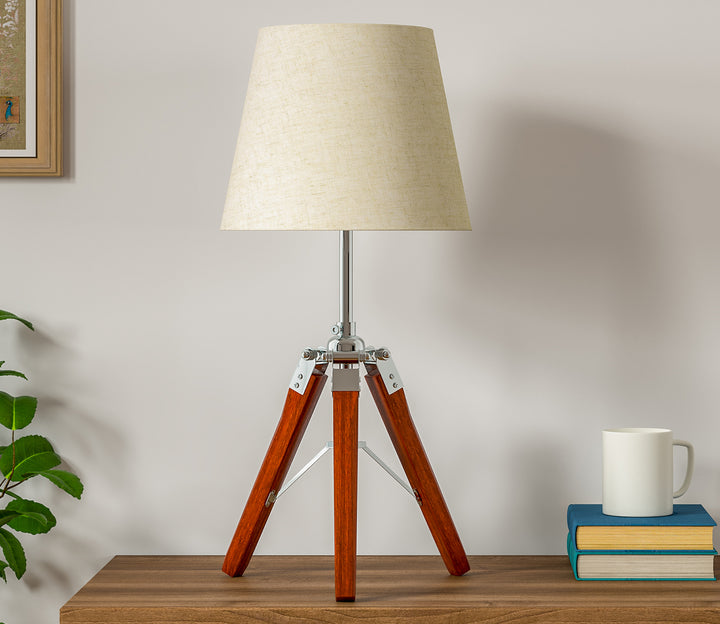 Tripod Table Lamp with Off-White Lampshade (48.3 cm H)