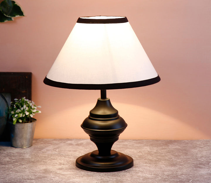 Modern White Table Lamp