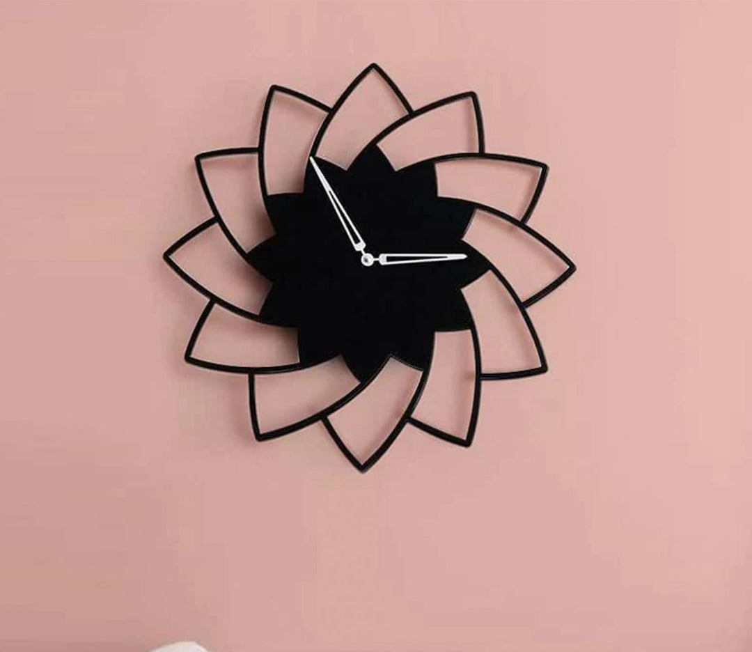 Round Metal Wall Clock Decorative Floral Design