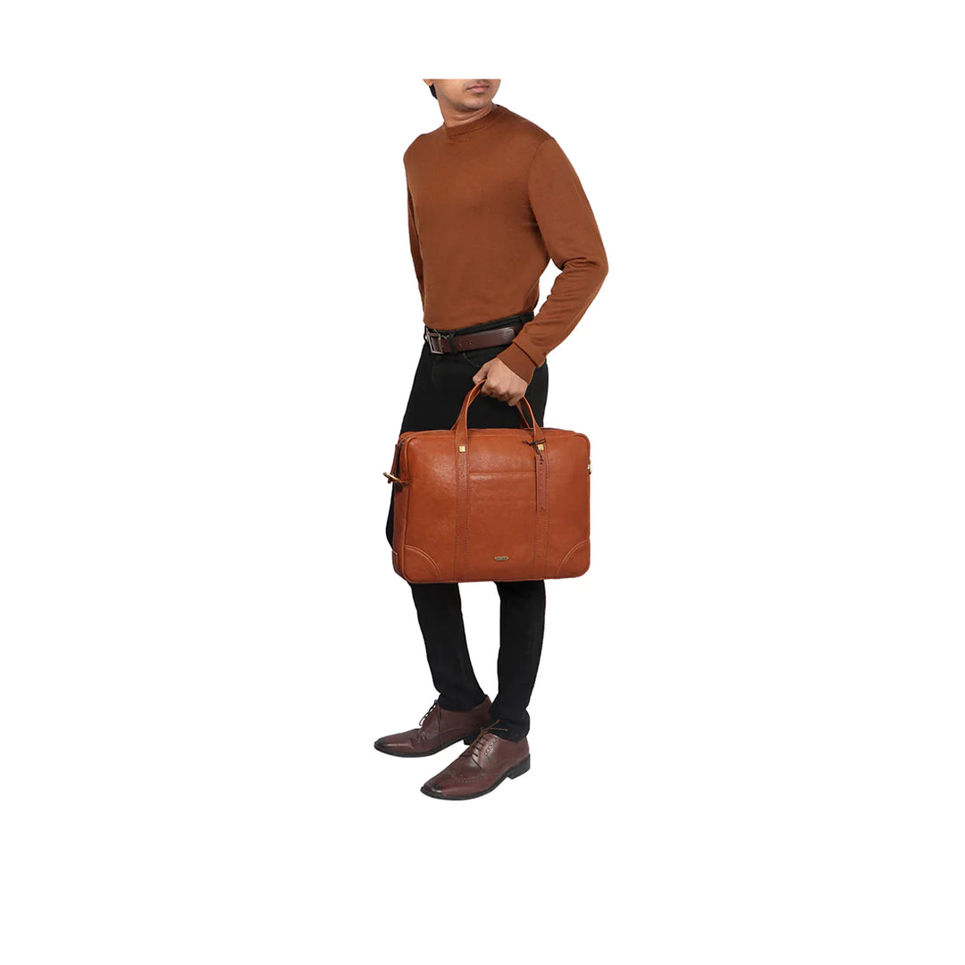 Vegetable Tanned Leather Messenger Bag, Detachable Straps | Trendsetter Messenger Bag