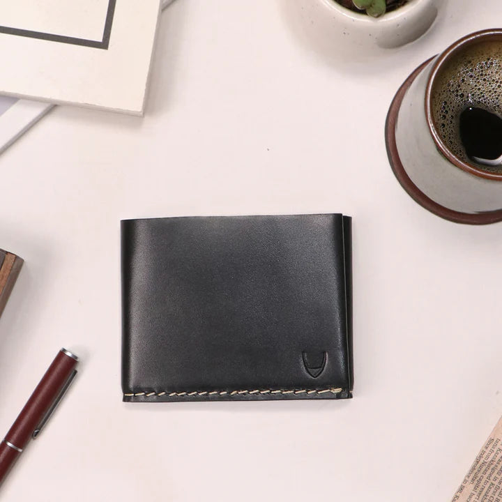 Sustainable Leather Men's Black Trifold Wallet | Minimalist Tri-Fold Wallet