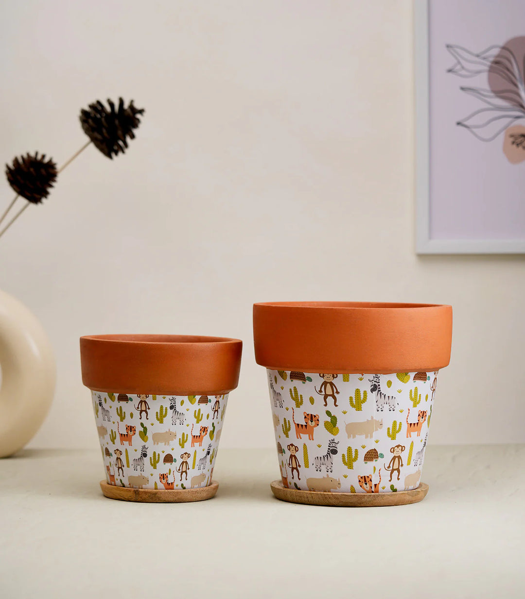 Terracotta Plant Pots Combo with Wooden Tray | Basica' White Terracotta Plant Pots Combo with Wooden Bottom Tray