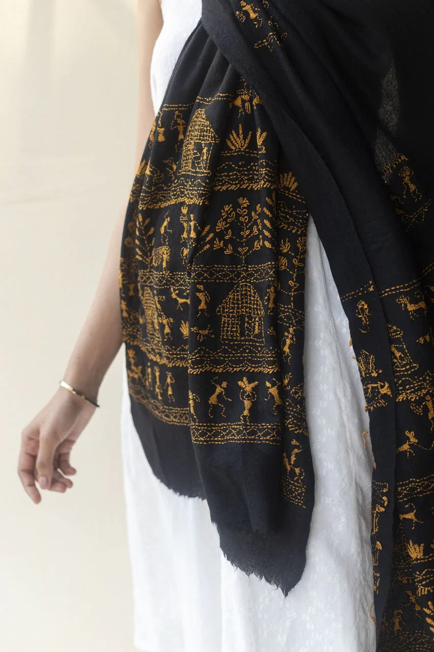 Meira Black Cashmere Stole | Meira Handwoven Cashmere Kantha Embroidery Stole - Black