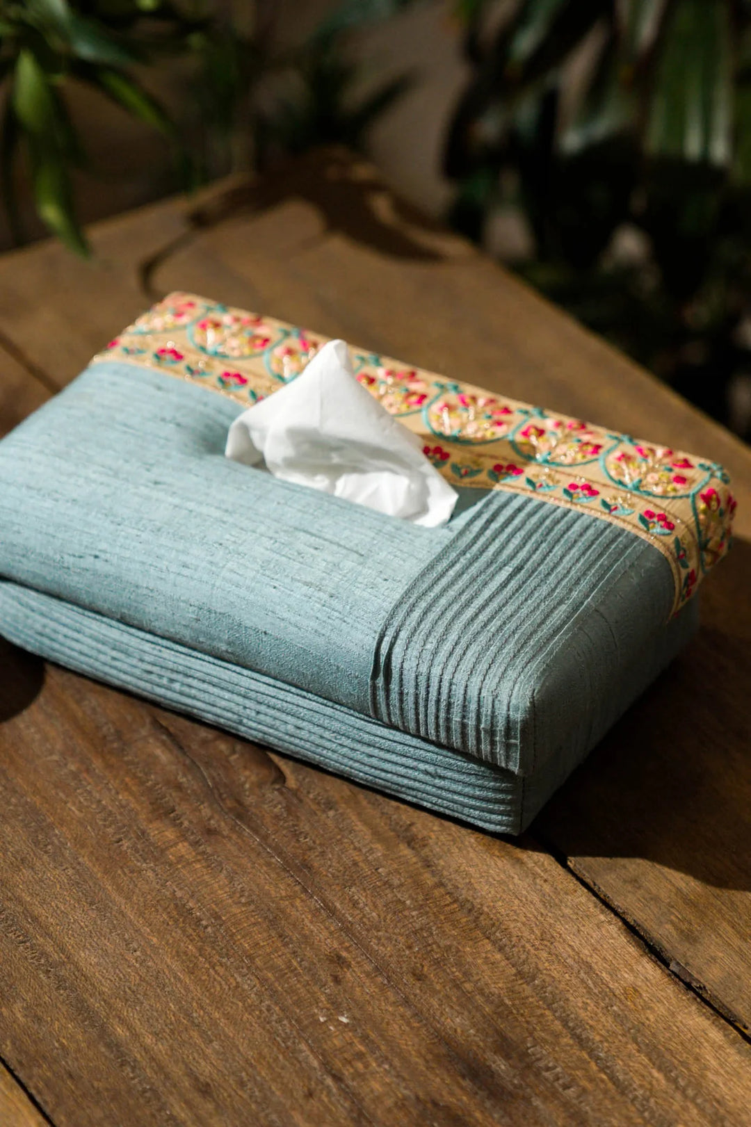 Embroidered Silk Tissue Box | Arva Handmade Tissue Box - Multi Color