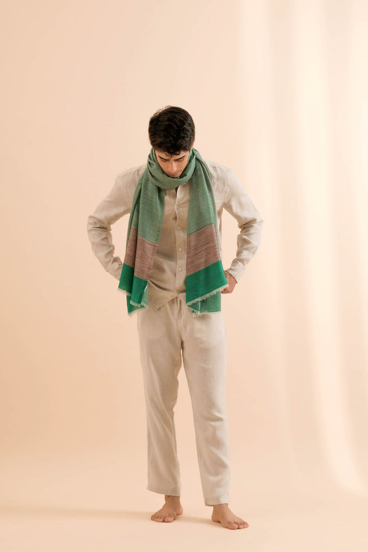 Green Cashmere Stole - Handwoven Design | Amadi Soft Cashmere Stole - Green