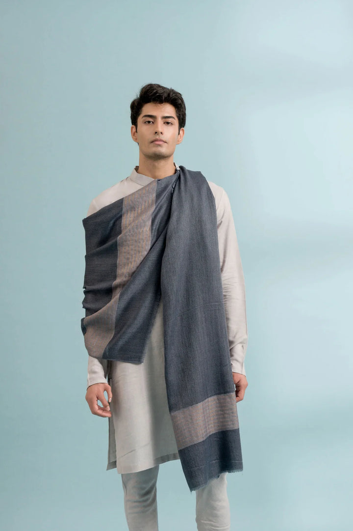Soft Gray Cashmere Stole with Zaree Strips | Verne Handwoven Soft Cashmere Stole - Gray