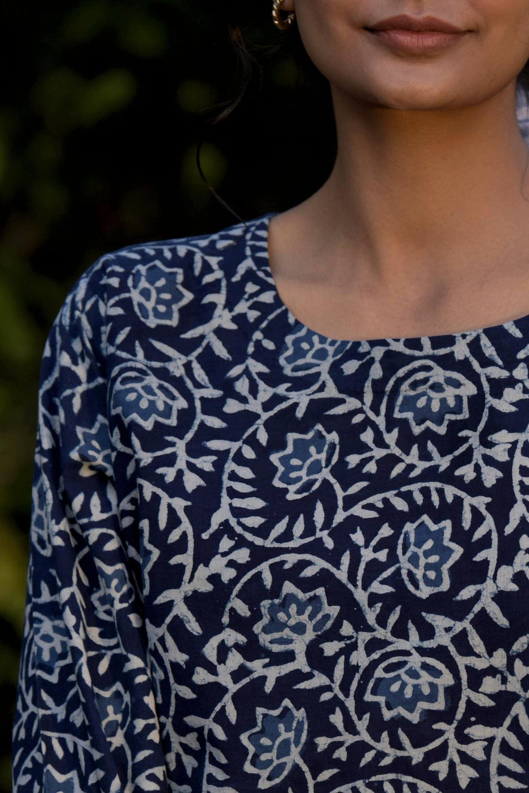 Floral Print Cotton Sheath Dress with Stole | Sheath Cotton Dress - Blue & White