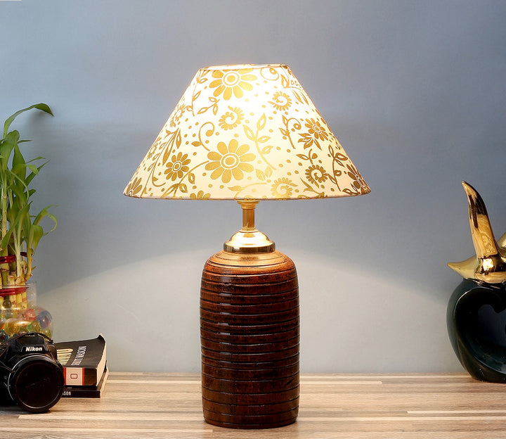 Modern Terracotta Table Lamp with Gold Finish