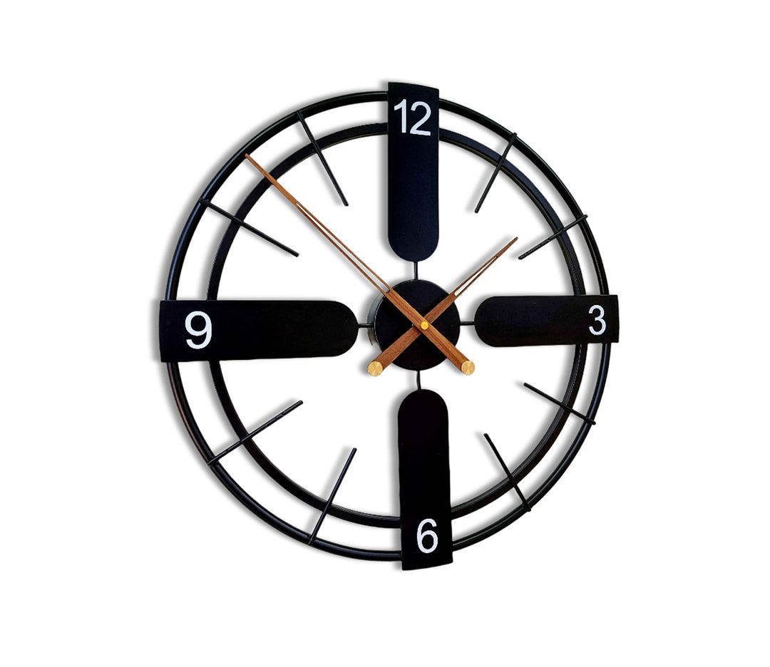 Wooden Needles Metal Wall Clock