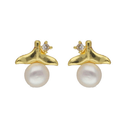 White Freshwater Pearl Earrings | Timeless Sentiment Pearl Earrings