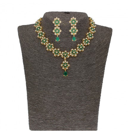 Green Stone Pearl Necklace | Timeless Pearl Elegance Set