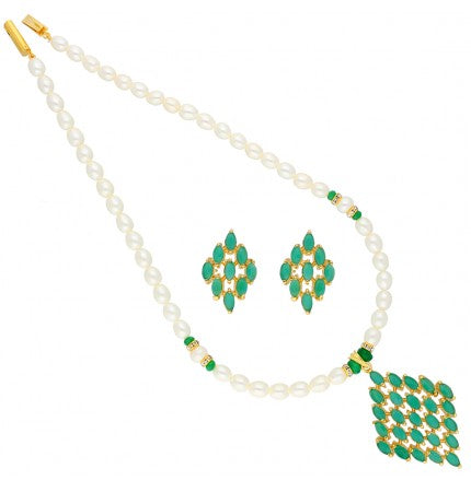 Green Diamond and Pearl Pendant Set | Radiant Green Diamond Pearl Pendant Set
