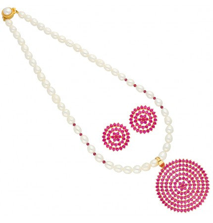 Red Pearl Pendant Set with Semi-Precjsons | Radiant Red Circular Pearl Pendant Set