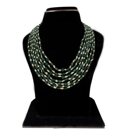 Emerald 7-String Oval Necklace | Opulent Oval Necklace with Emerald Accent
