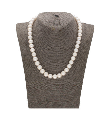 AAA Quality Round Pearl Necklace | Classic Simplicity 1 Line Round Pearl Necklace