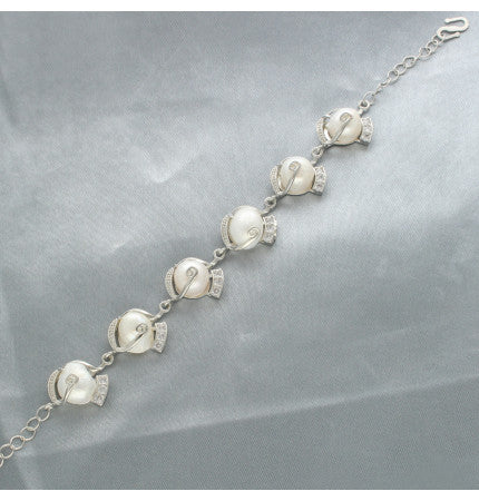 White Tumble Pearl Bracelet | Timeless Chic - Pearl Bracelet