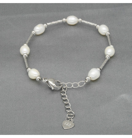 White Oval Pearl Bracelet | Pure Radiance - White Pearl Bracelet