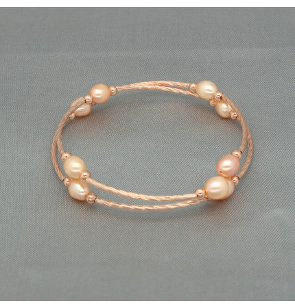 Peach Pearl Bracelet | Lustrous Pearl Elegance Bracelet