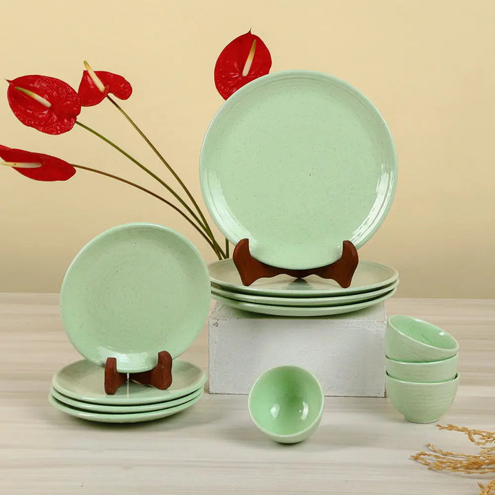 8-Piece Pastel Green Ceramic Dinner Set | Handmade Ceramic Dinner Set of 8 Pcs - Pastel Green