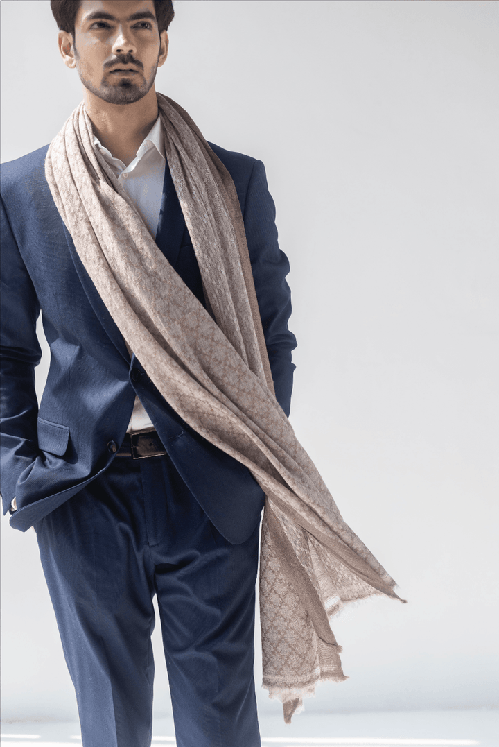 Luxurious Cashmere Stole in White and Brown | Ludic Soft Cashmere Stole - White & Brown