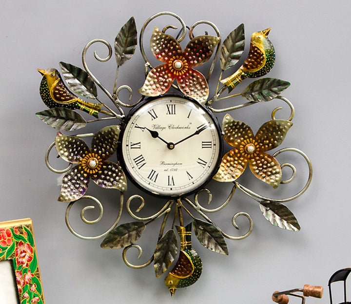 Vivid Multicolour Decorative Iron Wall Clock