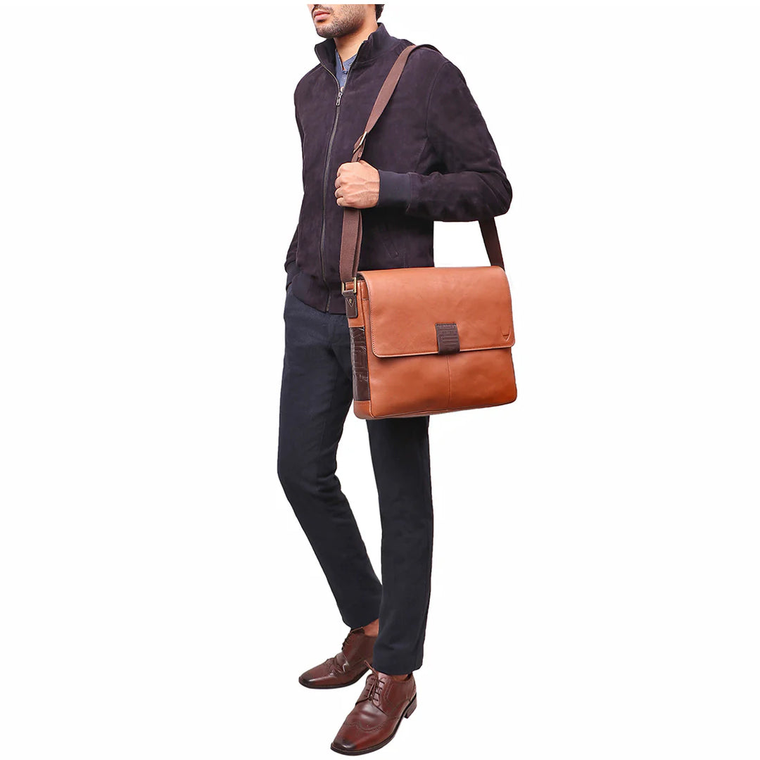 Classic Leather Men's Messenger Bag, Adjustable Straps | Classic Regular Men's Messenger Bag
