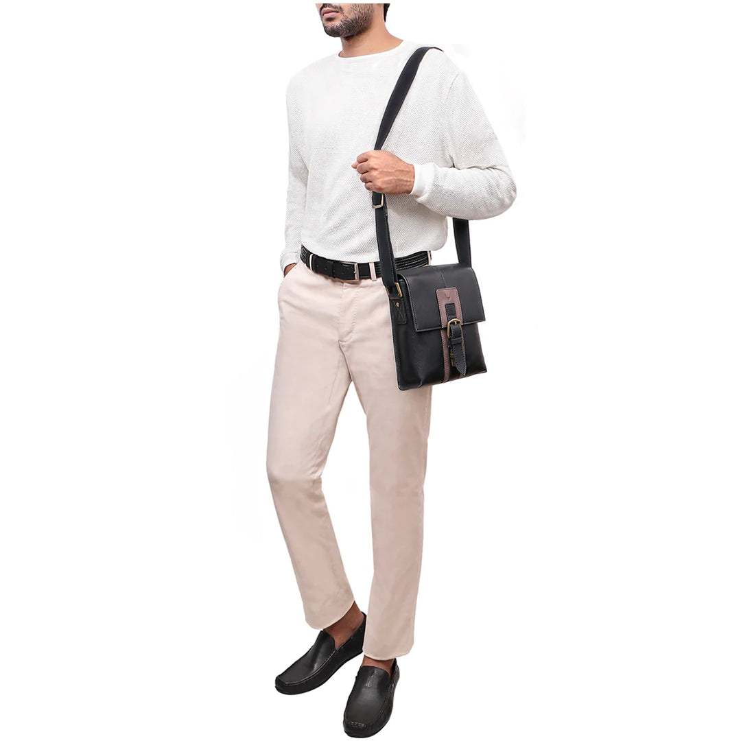 Men's Vegetable-Tanned Leather Crossbody Sling Bag | Urban Elegance Crossbody