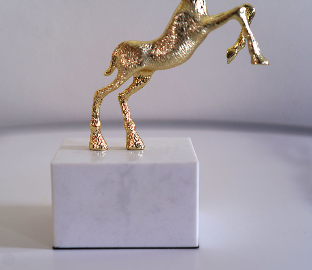 Small Gold Deer Figurine | Fancy Alloy Deer Figurine (Gold, S)