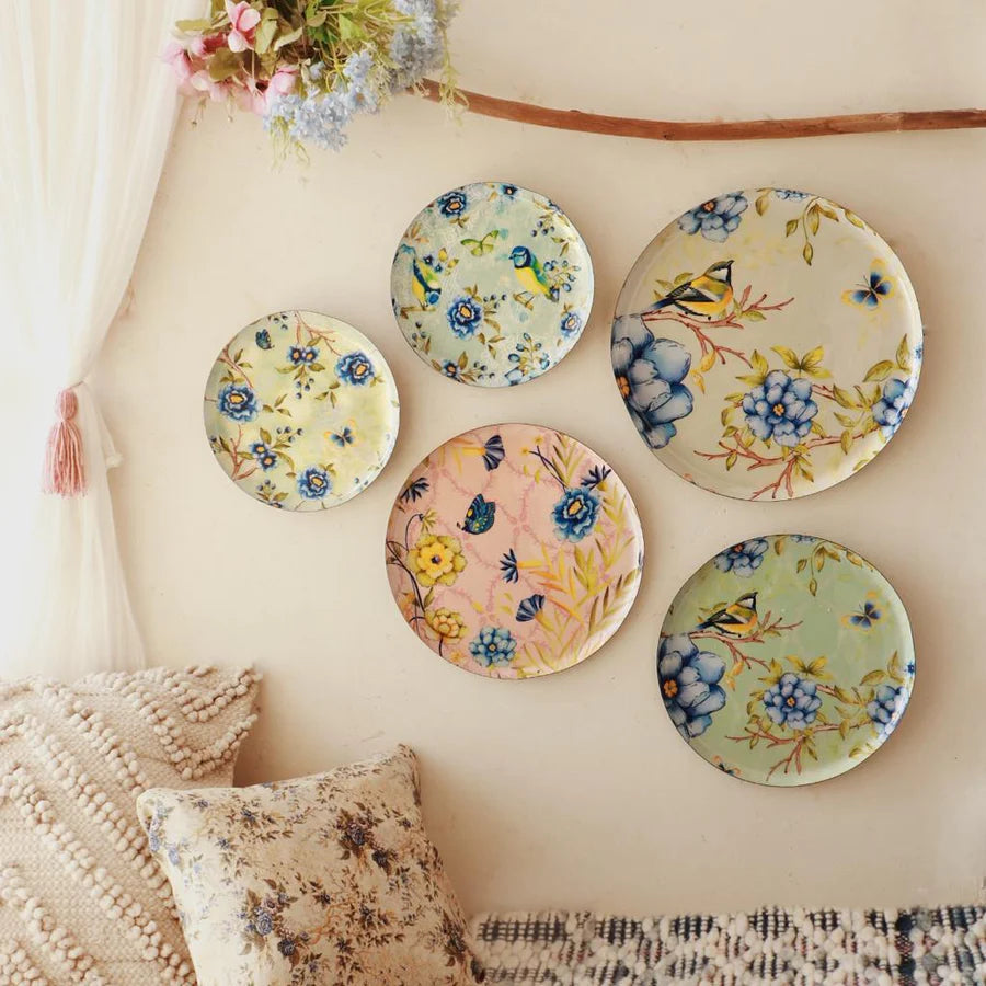 Metal Wall Plate Set with Easy Hanging | Miracle Garden Wall Plates Set of 5